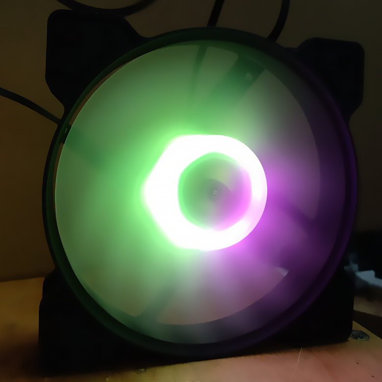 Ventilador de 120mm con iluminación Fixed RGB GNC Black