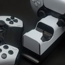 [19946] Base de Carga NEXT para 2 Controles DualSense PS5 – LED, USB, Blanco/Negro - NX-PS5CHRG2 